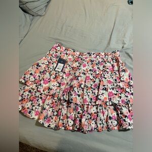 Floral print skirt!🌸💐